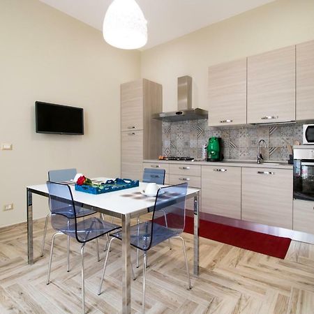 Romeo Luxury Apartment Katanya Dış mekan fotoğraf